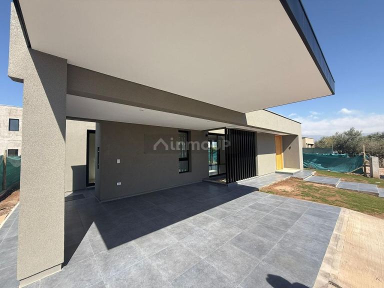 Casa en Venta en Maipu, Mendoza