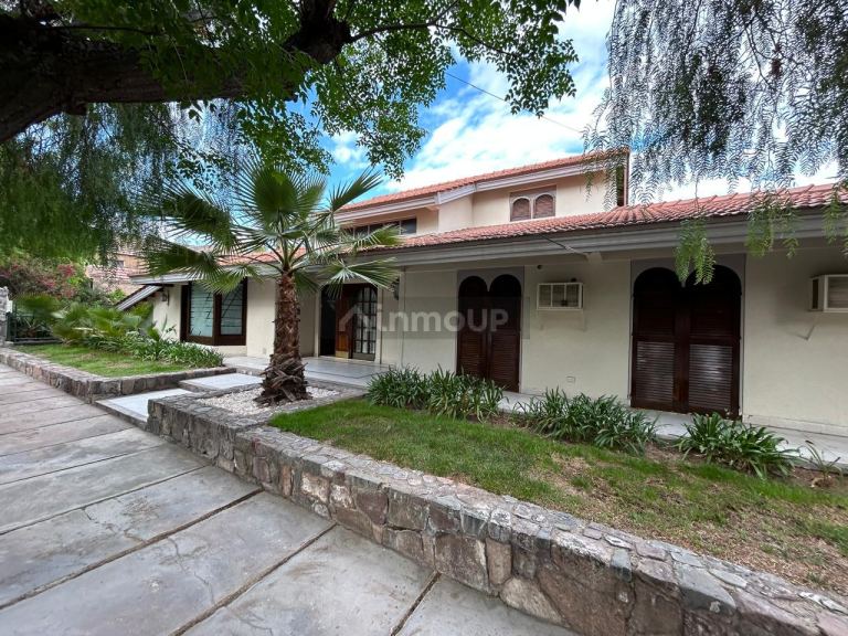 Casa en Alquiler en Capital, Mendoza