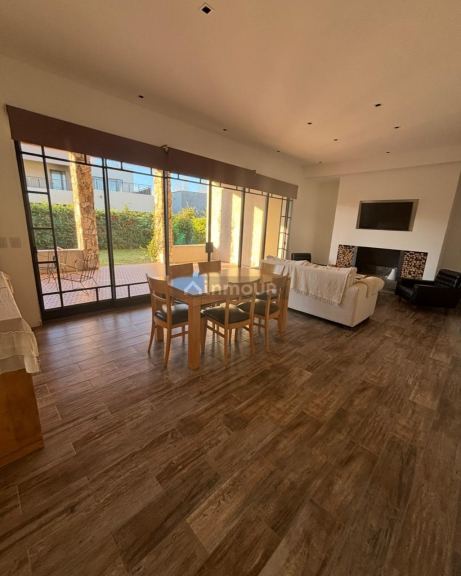 Casa en Venta en Maipu, Mendoza