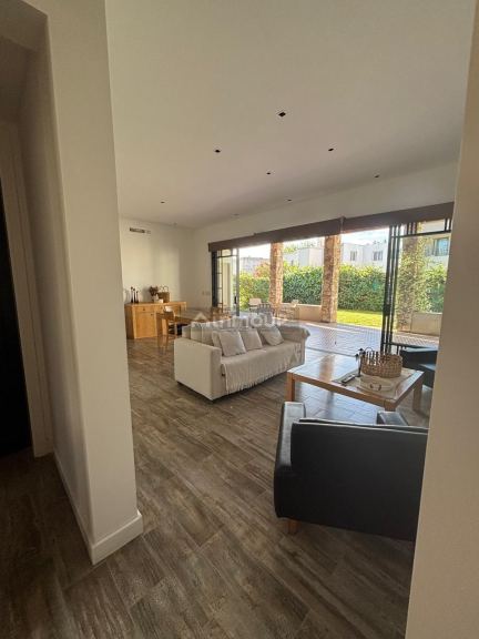 Casa en Venta en Maipu, Mendoza