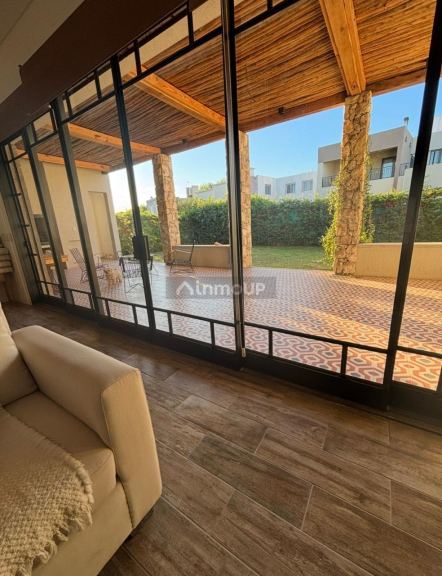 Casa en Venta en Maipu, Mendoza