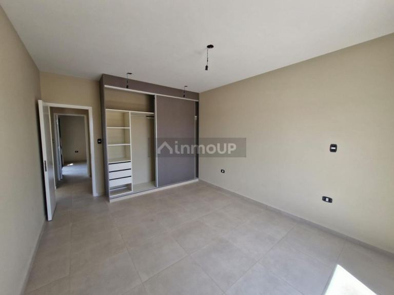 Casa en Alquiler en Maipu, Mendoza