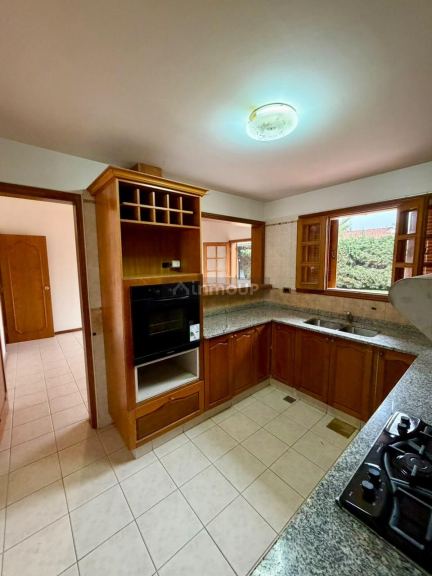 Casa en Alquiler en Capital, Mendoza