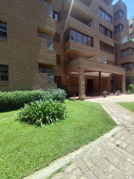 Barrio Bombal, sobre Beltrán 