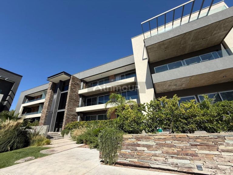 Departamento en Alquiler en Capital, Mendoza