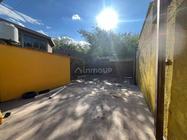 Galpon en Alquiler en Capital, Mendoza