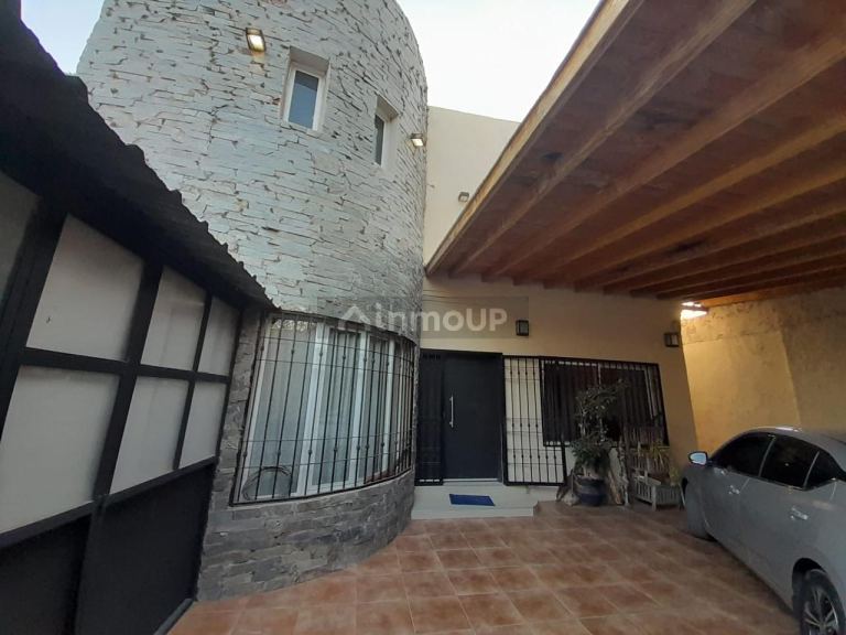 Casa en Venta en Las Heras, Mendoza