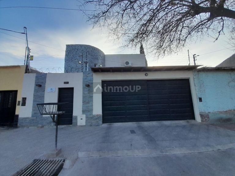 Casa en Venta en Las Heras, Mendoza