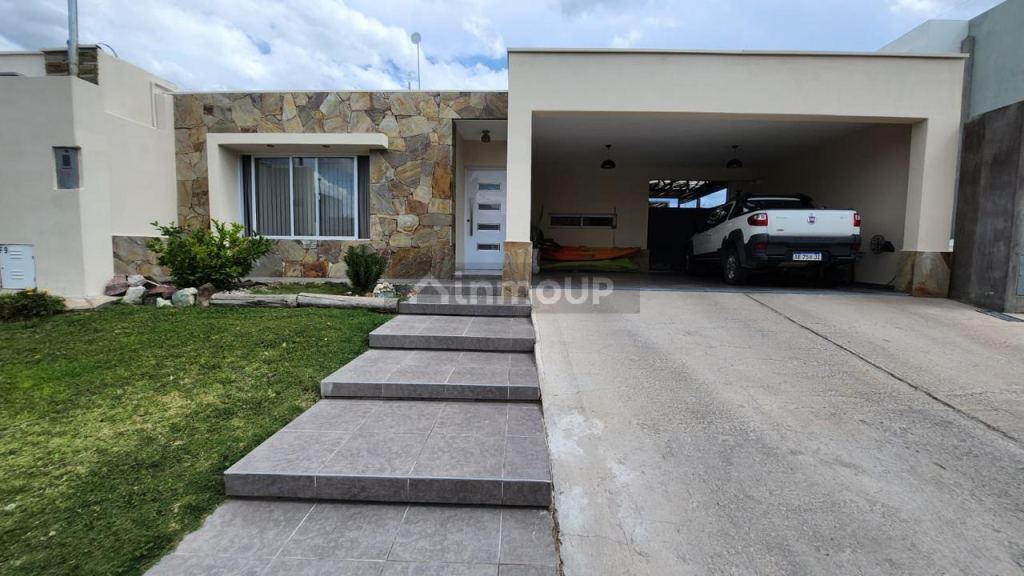 Casa en Venta en Maipu, Mendoza