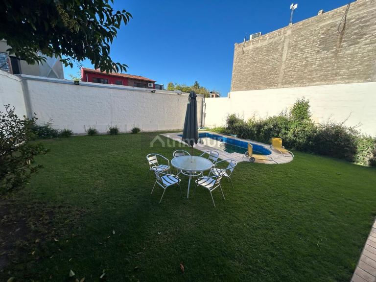 Casa en Venta en Guaymallen, Mendoza