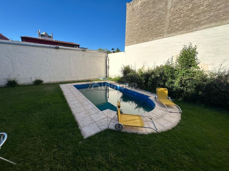 Casa en Venta en Guaymallen, Mendoza