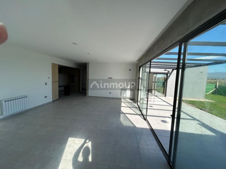 Casa en Venta en Maipu, Mendoza