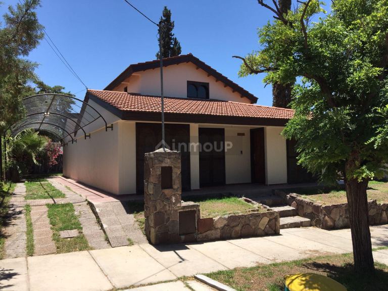 Casa en Venta en Capital, Mendoza