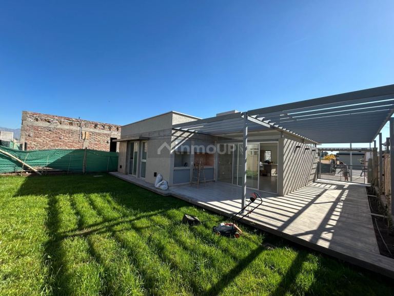 Casa en Venta en Lujan de Cuyo, Mendoza
