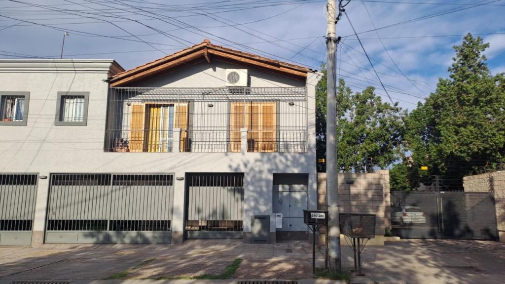 Florencio Sanchez 270