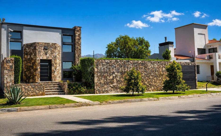 Casa en Venta en Las Heras, Mendoza