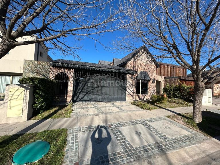 Casa en Venta en Lujan de Cuyo, Mendoza