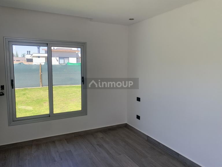 Casa en Alquiler en Lujan de Cuyo, Mendoza