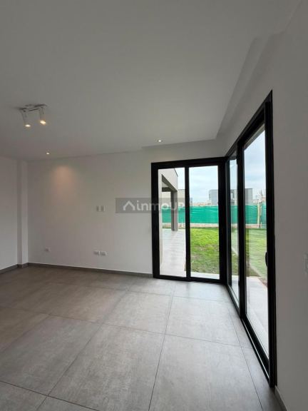Casa en Venta en Maipu, Mendoza - USD 285.000 | Inmoup - 8