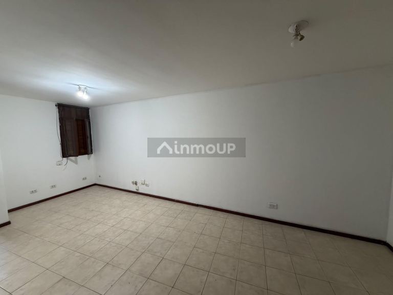 Capital Barrio Champagnat / Calle Dr. Nacif