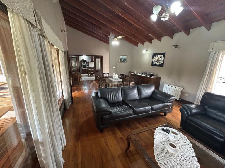 Casa en Venta en Guaymallen, Mendoza