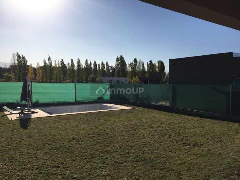 Casa en Venta en Lujan de Cuyo, Mendoza