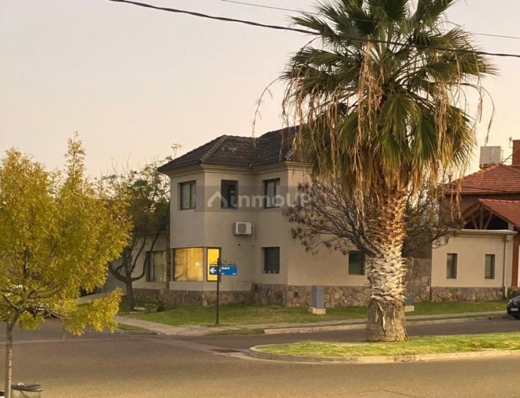 Casa en Venta en Godoy Cruz, Mendoza