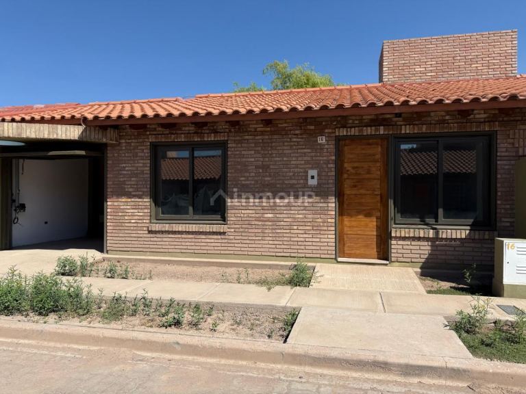 Casa en Venta en Guaymallen, Mendoza