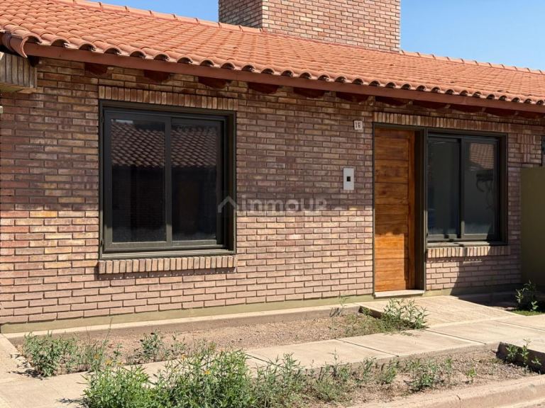 Casa en Venta en Guaymallen, Mendoza