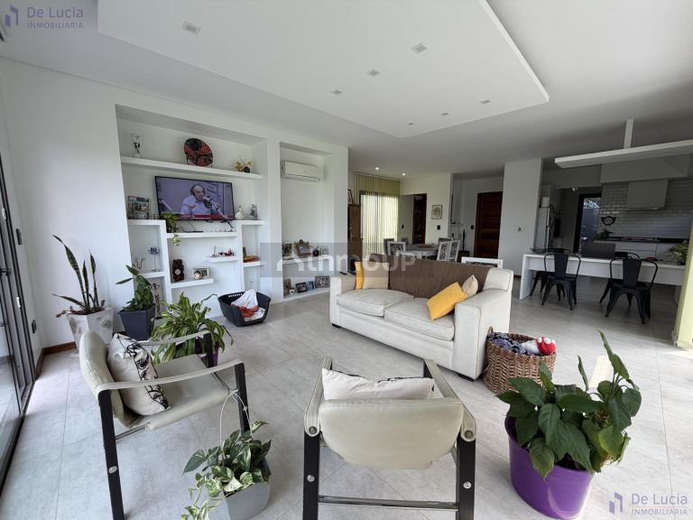 Casa en Venta en Maipu, Mendoza