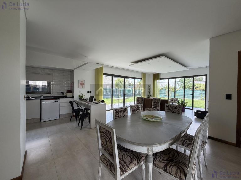 Casa en Venta en Maipu, Mendoza