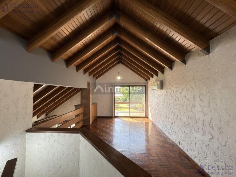 Casa en Venta en Guaymallen, Mendoza - USD 250.000 | Inmoup - 6