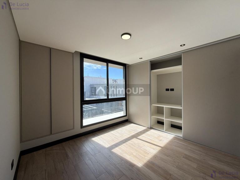 Casa en Venta en Lujan de Cuyo, Mendoza - USD 245.000 | Inmoup - 9