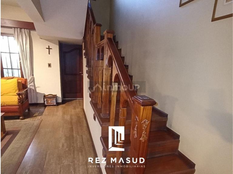 Casa en Venta en Capital, Mendoza - USD 230.000 | Inmoup - 9