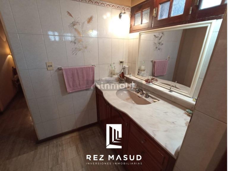 Casa en Venta en Capital, Mendoza - USD 230.000 | Inmoup - 11
