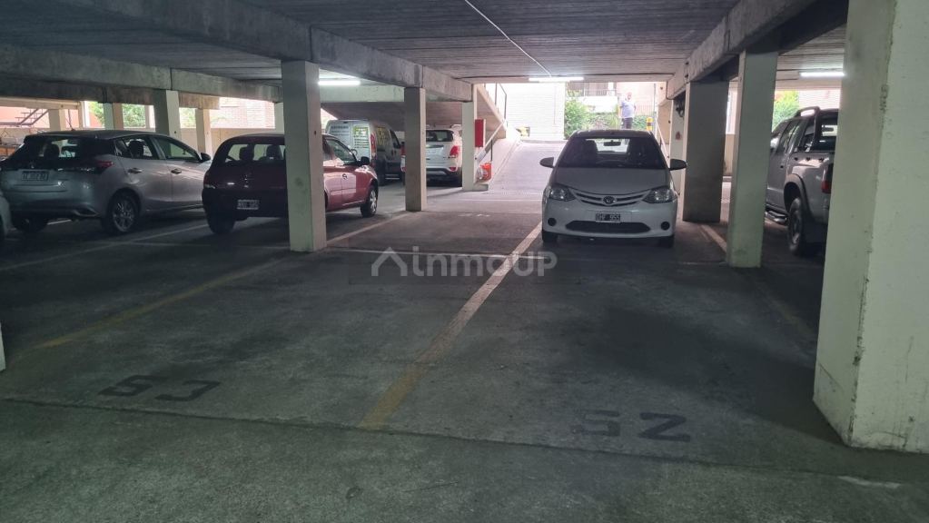 Cochera en Venta en Godoy Cruz, Mendoza