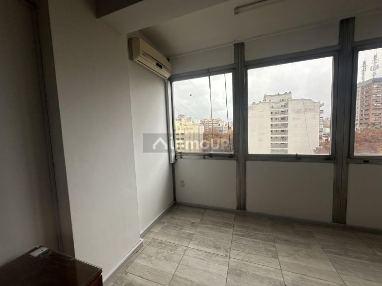 Oficina en Venta en Capital, Mendoza