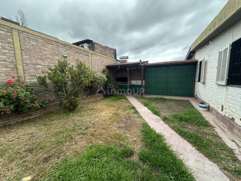 Casa en Alquiler en Las Heras, Mendoza - $ 830.000 | Inmoup - 15