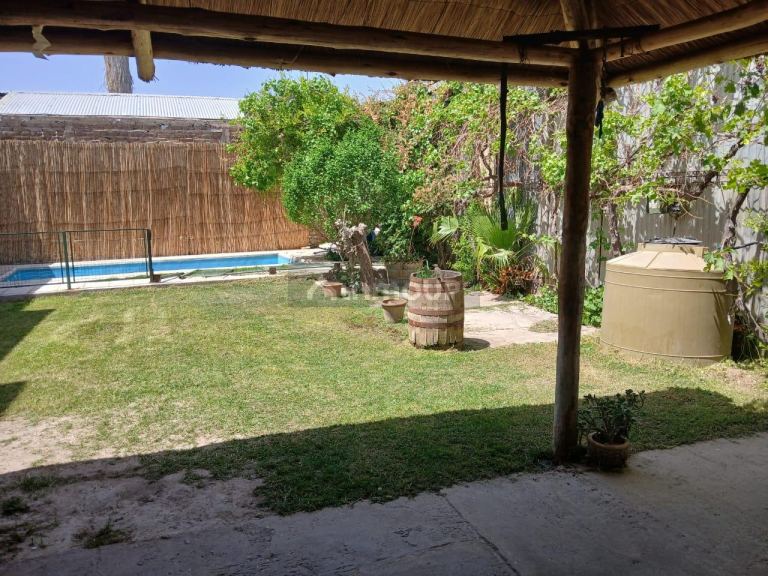 Galpon en Alquiler en Capital, Mendoza