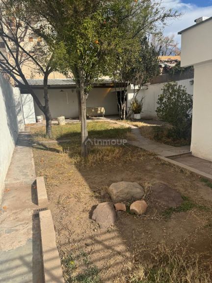 Casa en Alquiler en Capital, Mendoza