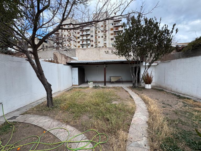 Casa en Alquiler en Capital, Mendoza