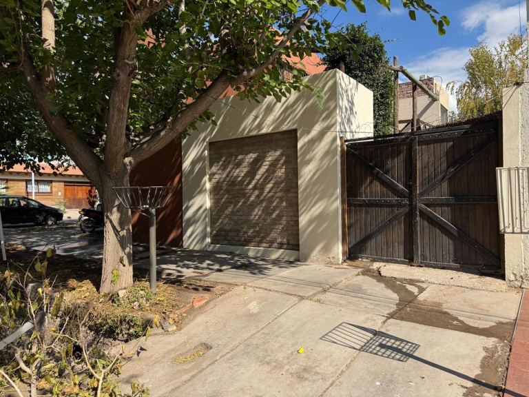 Casa en Venta en Guaymallen, Mendoza