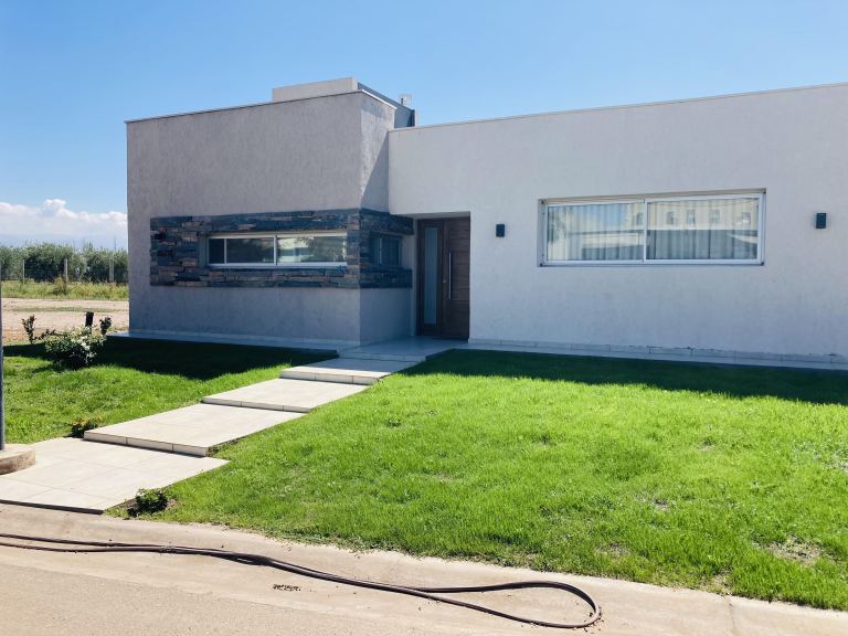 Casa en Venta en Maipu, Mendoza