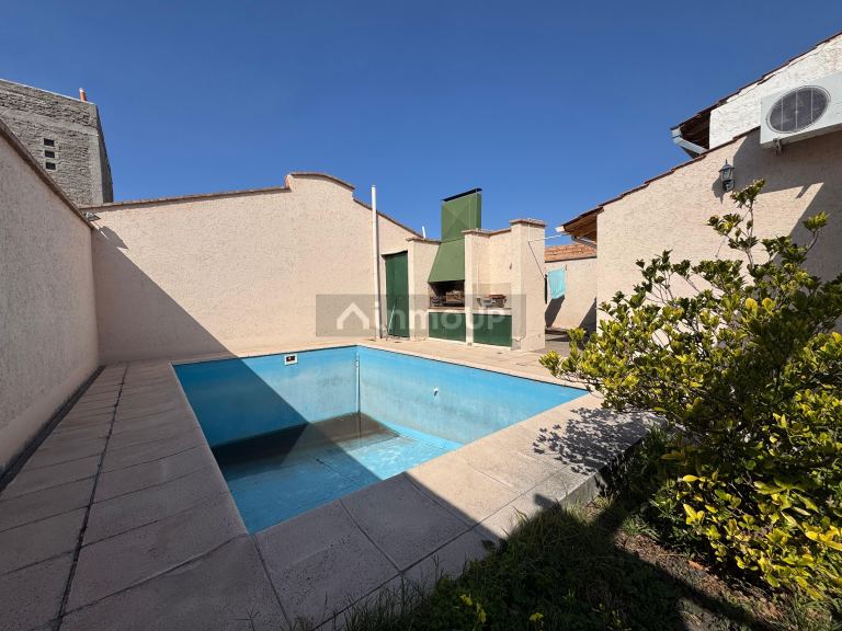 Casa en Venta en Godoy Cruz, Mendoza