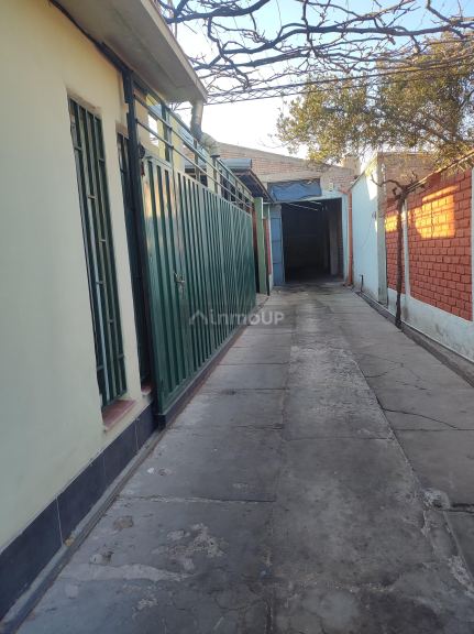 Galpon en Alquiler en Godoy Cruz, Mendoza
