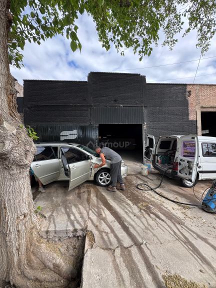 Galpon en Alquiler en Godoy Cruz, Mendoza