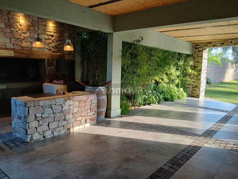 Casa en Alquiler en Maipu, Mendoza