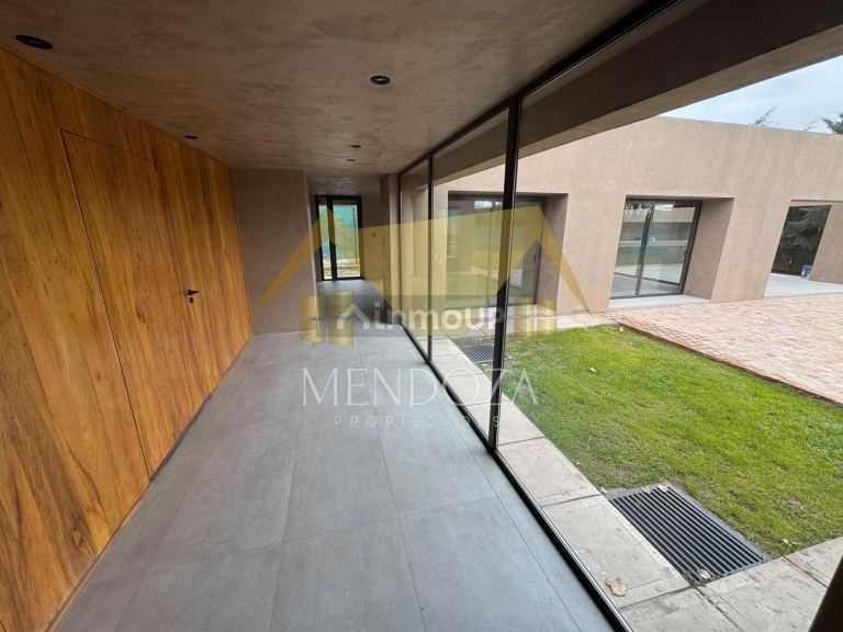 Casa en Venta en Maipu, Mendoza