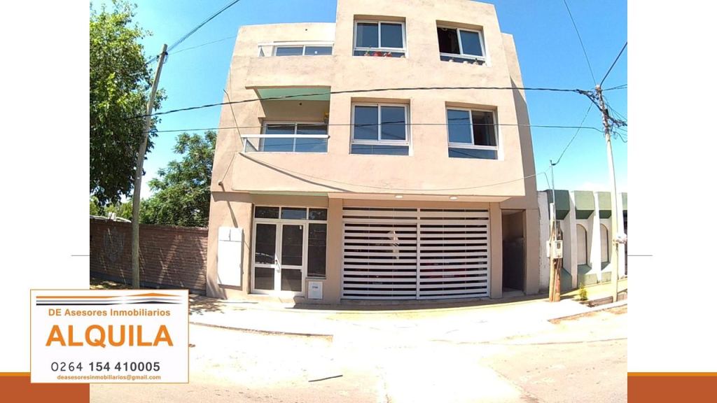 Local Comercial en Alquiler en Capital, San Juan