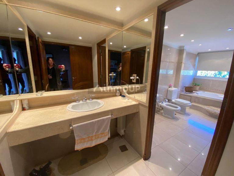 Casa en Venta en Guaymallen, Mendoza